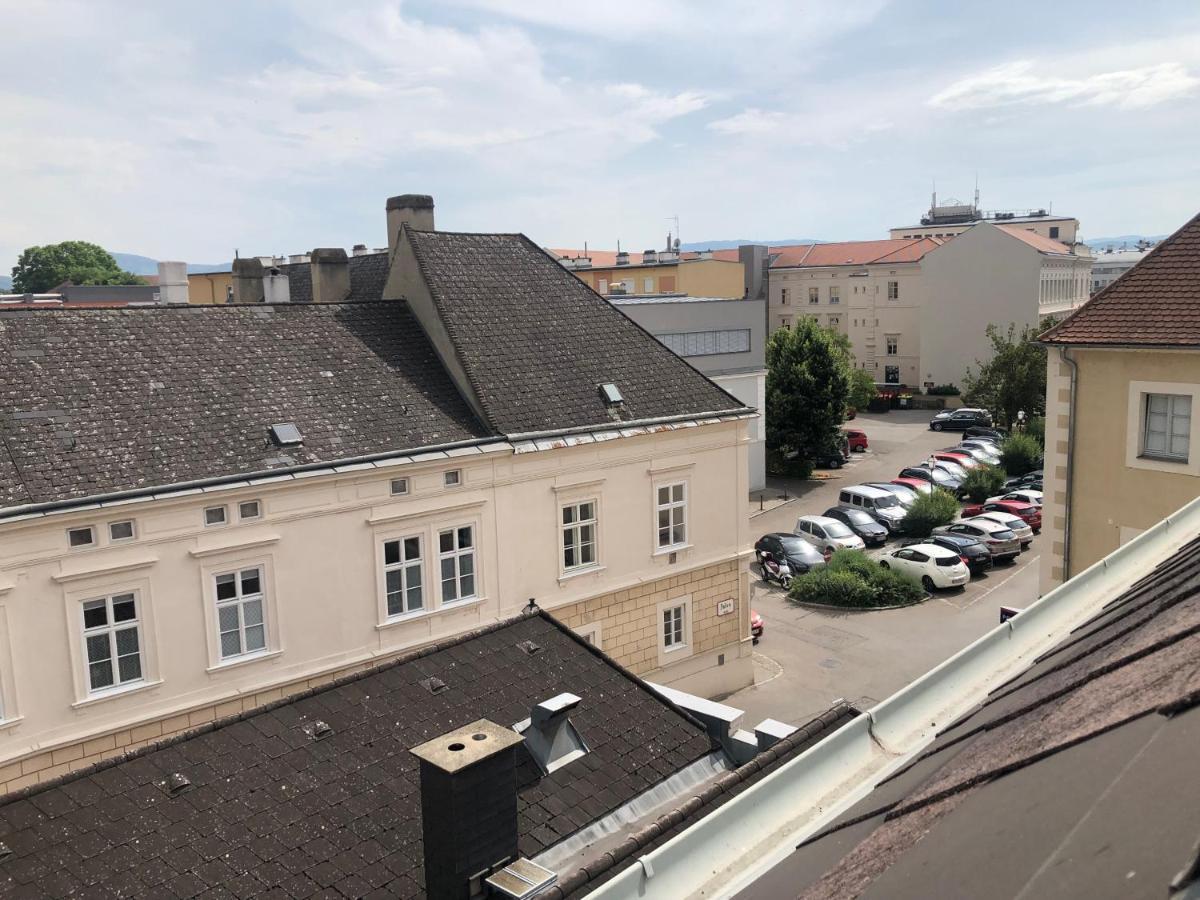 Loft Dachsberg Apartment เครมส์ อัน แดร์โดเนา ภายนอก รูปภาพ